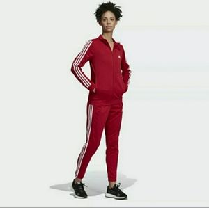 NEW**Adidas Women Track Suit Set XL